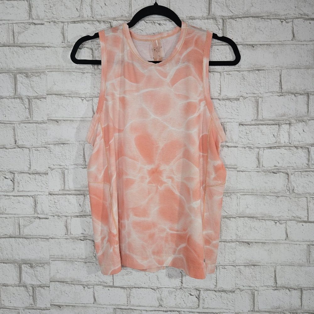 CALIA by Carrie Underwood tank
